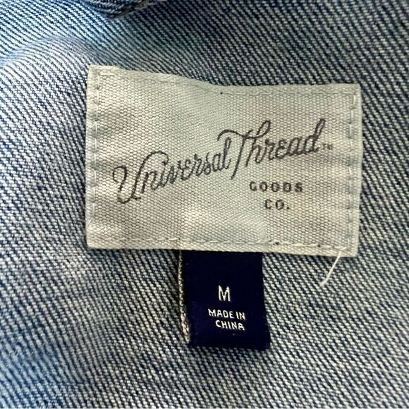 UNIVERSAL THREAD 90’s Baggy Trucker Denim Jean Jacket Medium Blue Wash Medium - Picture 7 of 8